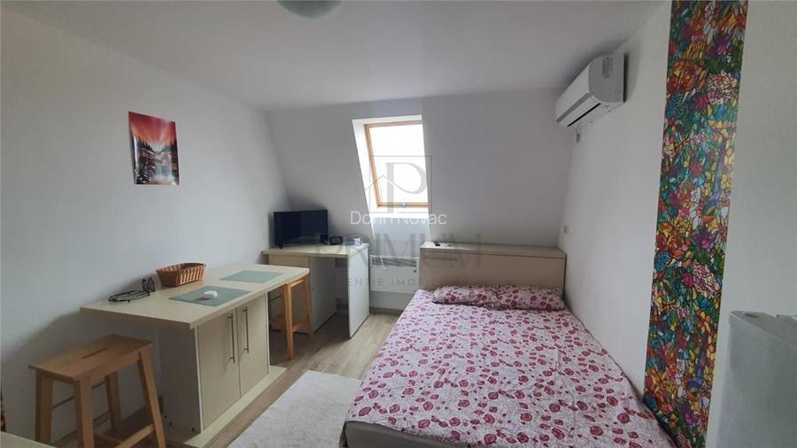 Garsoniera - Semidecomandata - Mobilt și Utilat - Climă - Zona Lipovei