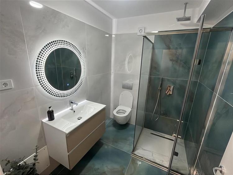 Apartament cu vedere la mare, etaj 8  White Titanic, Mamaia Nord, mobilat compl - 12