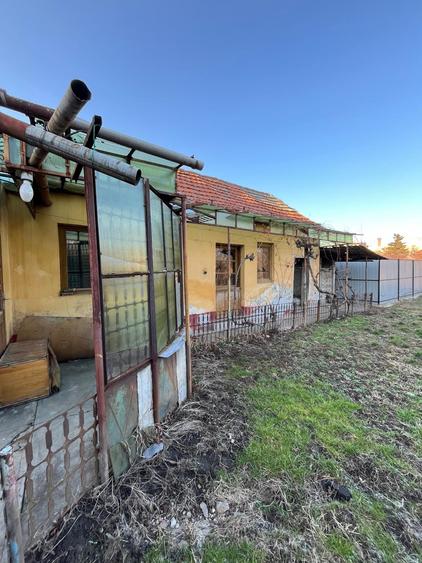 Casă cu 5 camere, acces auto, gaz, central, Salonta, Bihor. - 13