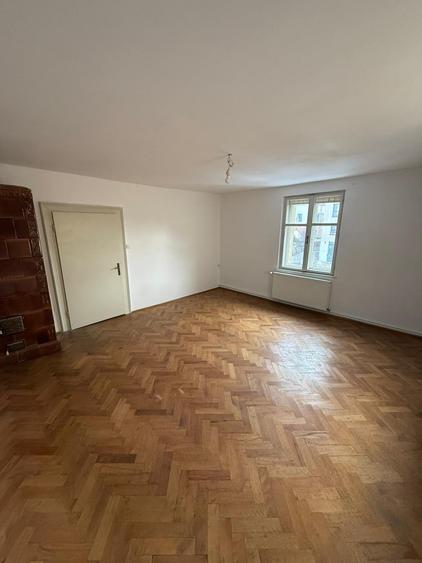 Ap 3 cam semidec, spatios-83 mp, la vila, nemobilat, et. 1, zona Piata Cipariu - 22