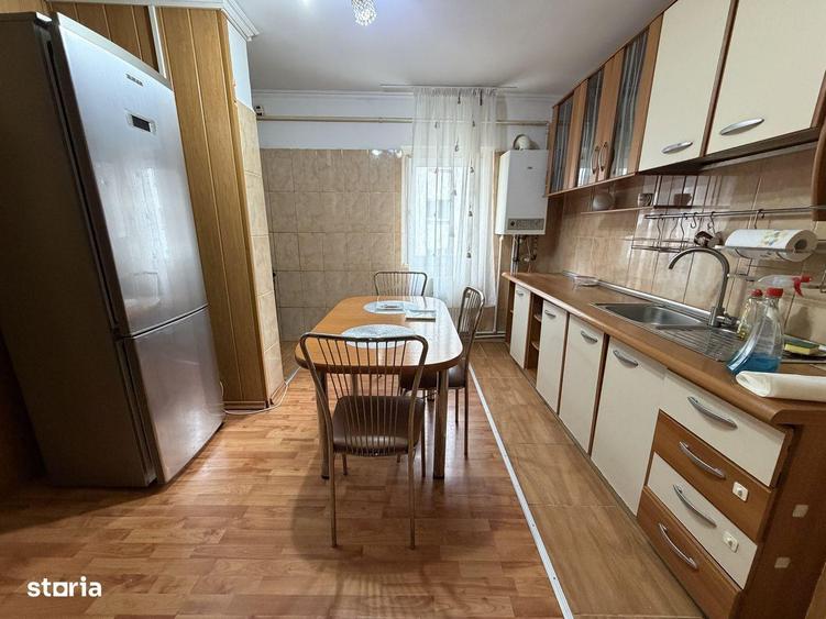 Chirie Apartament 2 camere Mioveni, central, mobilat, et2 - 5