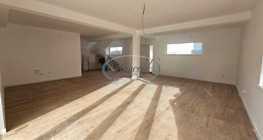 Duplex finisat, cu panouri 15 KW, Floresti-Tauti - 4