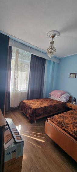 Vand apartament 4 cam. ,Topoloveni, etaj 1, ultracentral, langa Profi - 5