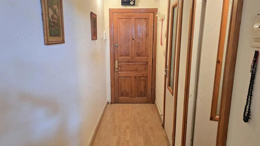 Vand apartament 2 camere decomandat in Deva, zona Micro 15, etaj 8, - 14