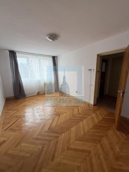 Apartament 2 camere ,50 mp - zona Centrul Civic - 1