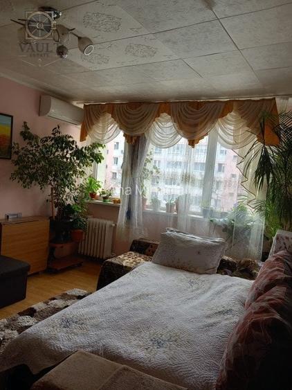 Apartament cu 2 camere semidecomandat, mobilat în Baba Novac