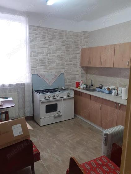 Vand apartament 2 camere decomandat zona AVIATORI - 1