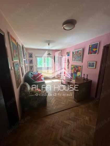 Vand 4 camere Decomandat zona Micro 4 Govandari