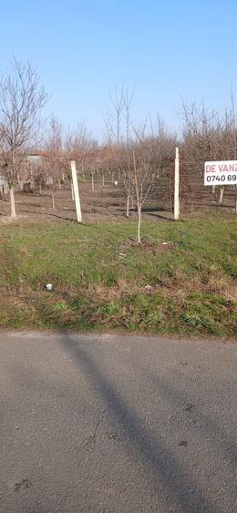 Teren intravilan de vanzare - 4