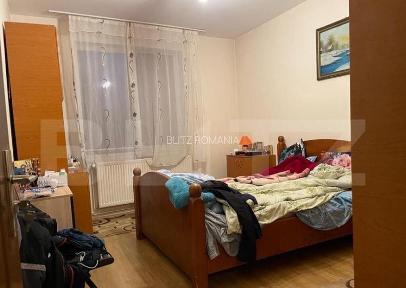 Casa cu 3 camere, 215mp, Santana de Mures