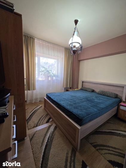 Apartament spa?ios -Etaj 2- Electroputere Mall -Oportunitate-90mp - 4
