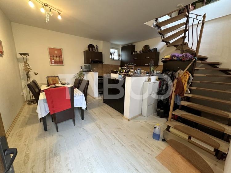 Spatiu 550 mpu pretabil clinica sau cladire birouri zona Lupeni Sibiu - 23