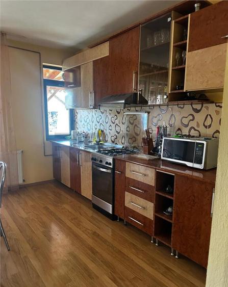 Reco Casa cu etaj in Beius - 24