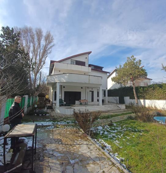 VILA 7 CAMERE - HANUM CU PESTE/MAMAIA - 1