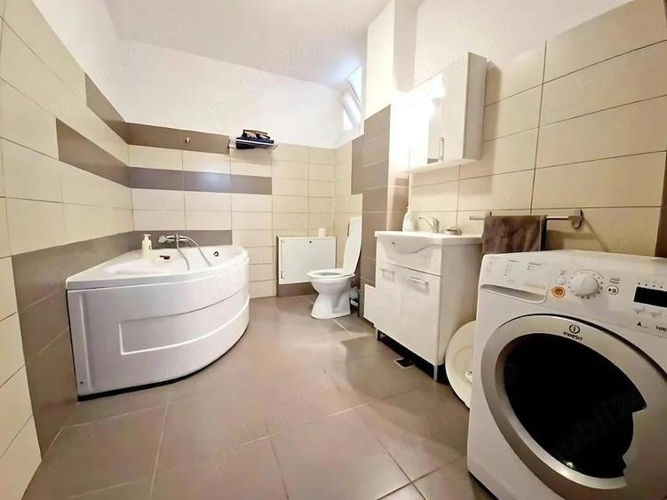 Centrul Craiovei: Casa cu 4 camere ?i 3 bai, 155 mp utili, teren 201 mp, an 2015 - 3