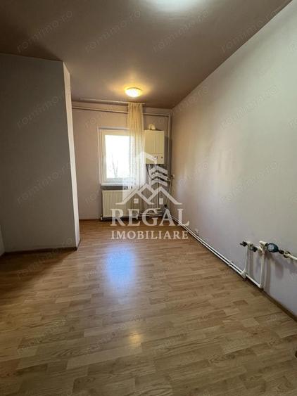 Apartament 4 camere de vanzare Micro 5 | Etaj 1 | 80 mp - 5