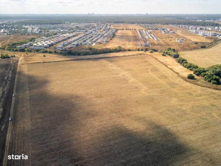 Teren de 16500 mp, în Tunari