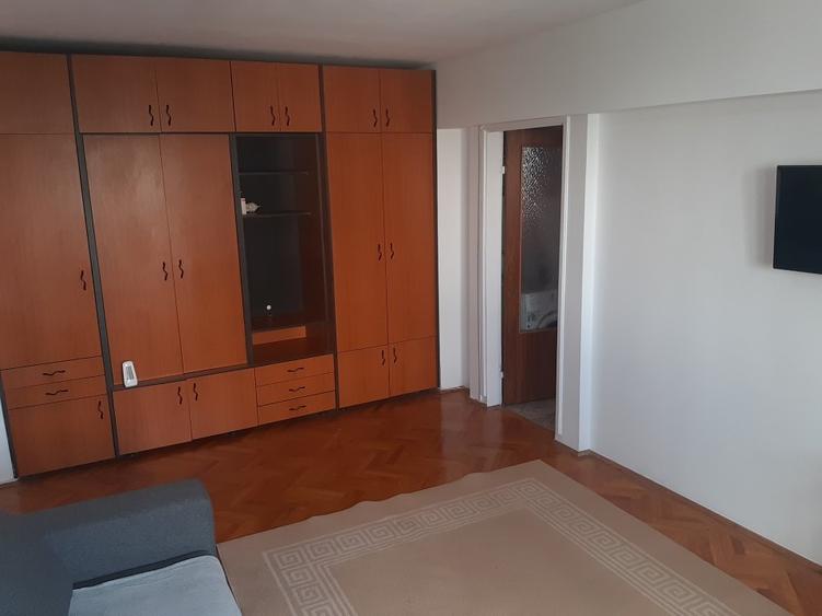 Proprietar &Icirc;nchiriez Apartament 2 Cam Vitan Auchan - 6