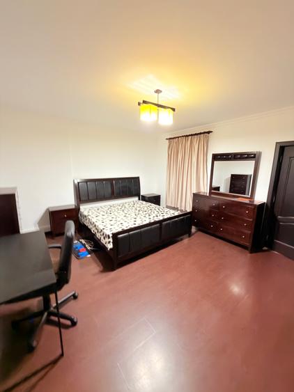 Casa la cheie zona Kilometrul 0 - 5