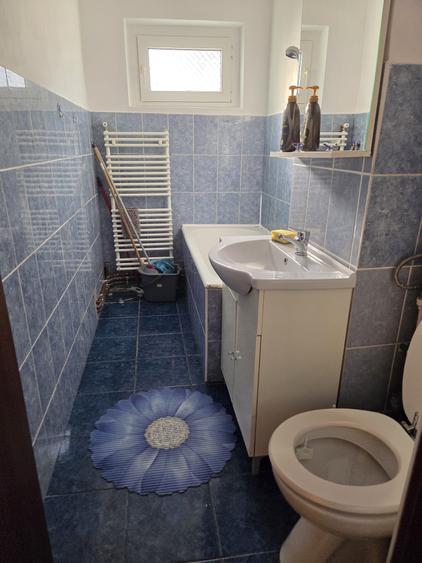 !!! 2 Camere...Str Ana Ipatescu..cu CT - 8