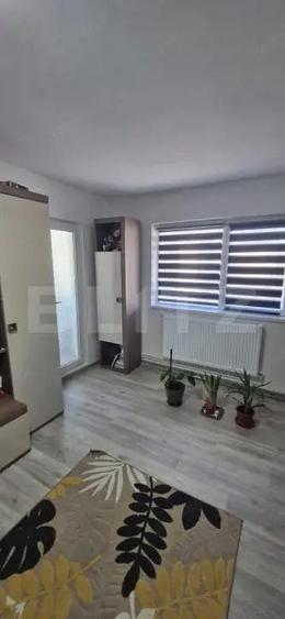 Apartament 3 camere, 72 mp, zona centrala Gae?ti - 2