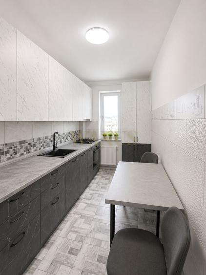 Apartament cu 2 camere semidecomandat, mobilat în Florești — fotografia 3