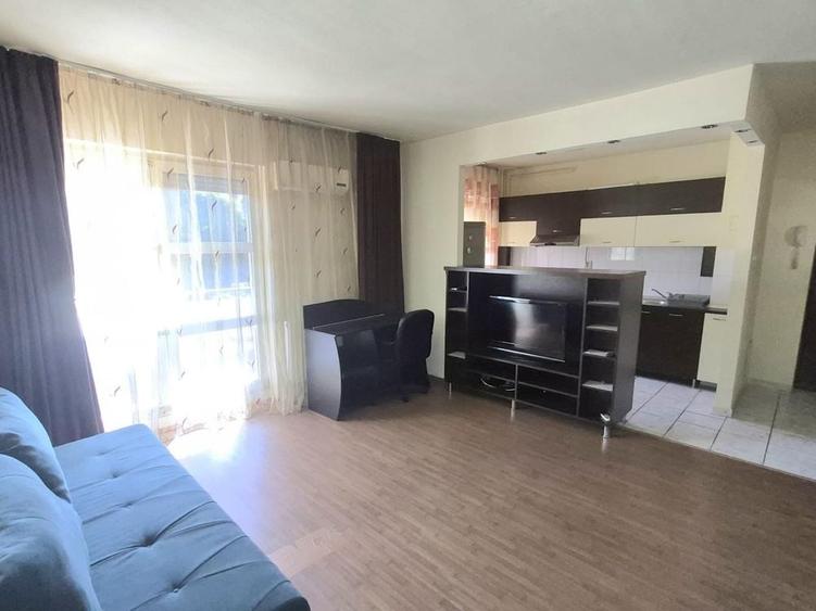 Apartament cu 2 camere semidecomandat în Braytim