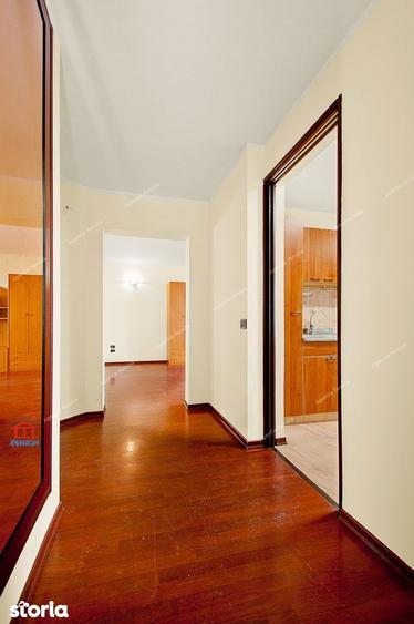 Apartament 3 camere dec in Galati Micro 21 vedere la Dunare langa turn - 1