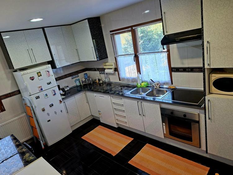 Casă / Vilă Bascov , construcție "de proprietar" , mobilată/utilată ! - 9