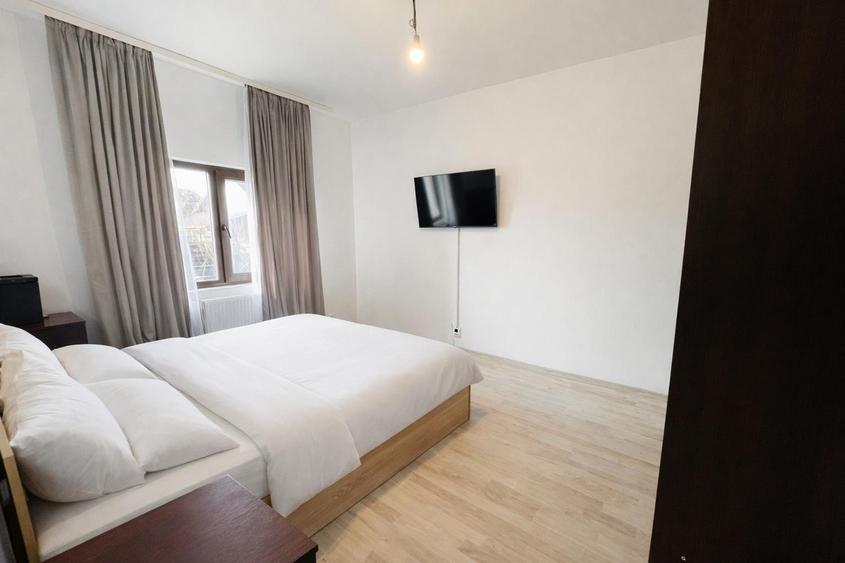 Domnesti Ilfov casa parter 3 dormitoare + panouri/baterii - 2