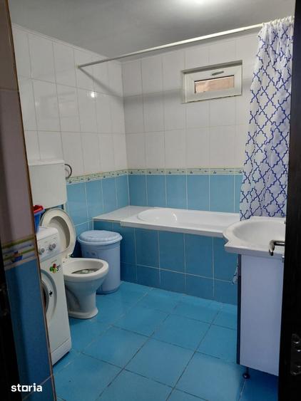 Casă cu 3 camere cu Teren 3177 Mp în Vadu Pașii