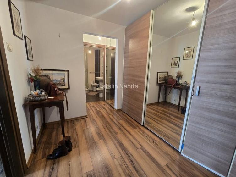 Apartament cu 2 camere decomandat în Herăstrău Apartament cu 2 camere decomandat în Herăstrău