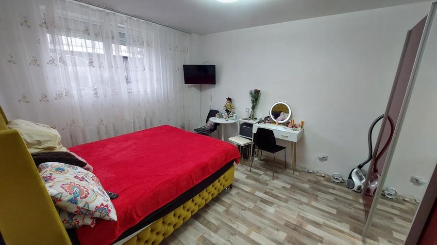 Garsoniera decomandata, 32 mp, Brazda zona Regia de Tutun - 2