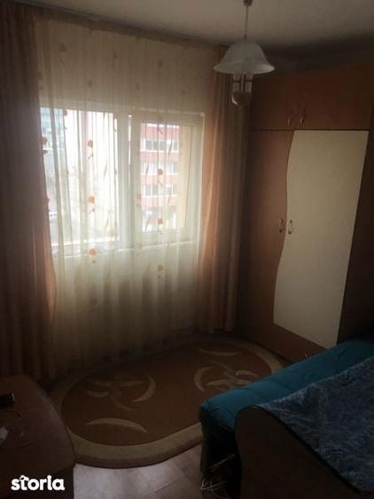 Apartament cu 3 camere + 2 grupe sanitare - 7