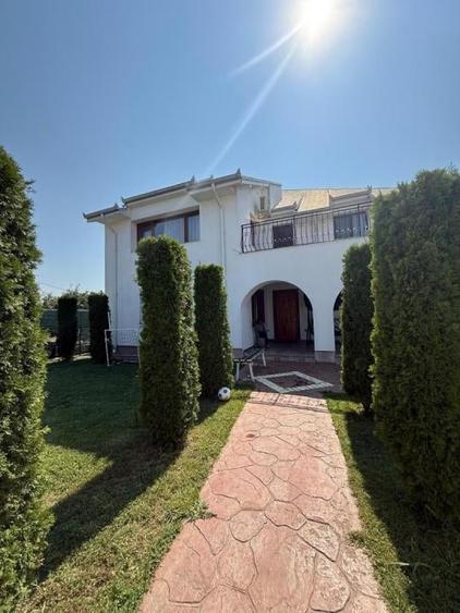 O oaza de liniste in Sabareni - 1