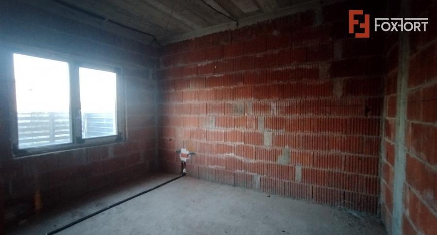 Duplex 5 camere, Becicherecu Mic - Garaj, terasa, Interior la Rosu - 6