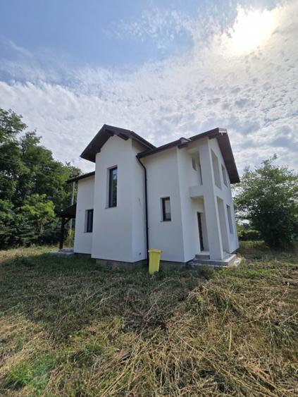 Casa langa Parcul Dendrologic - 18