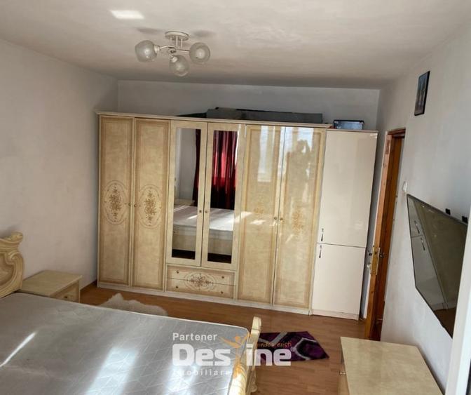 Apartament 4 camere 65mp central cu parcare 80.000€ - 2