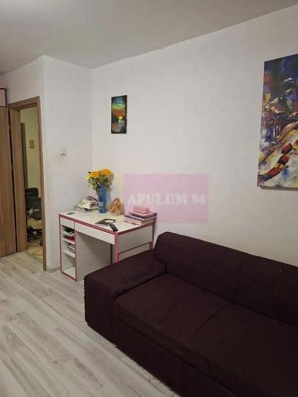 Gaesoniera Aparatorii Patriei, la Universitataea Spiru Haret - 2