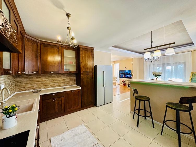 Vilă | 7 Camere |  Ds+P+1E+M | Teren 1346mp | Ieșire la Lac | Comuna Berceni - 19