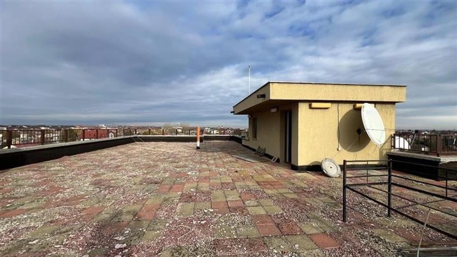 Vanzare cladire multifunctionala in Otopeni - Str. Polona - 35