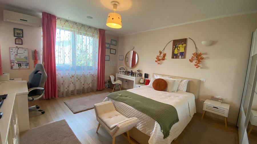 Se vinde URGENT Vila 6 camere Otopeni zona 23 August - 13