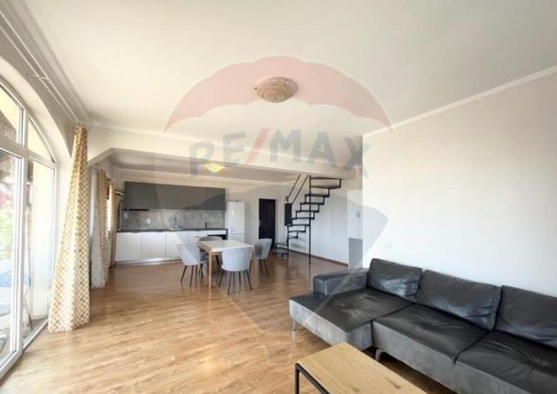 Apartament de inchiriat 3 camere, Aleea Rosiorilor - 11