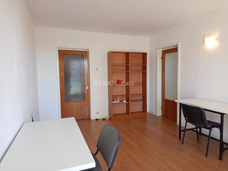 Apartament in inima Capitalei — Calea Victoriei, vedere catre Palatul CEC