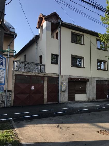 Casa artera principala pretabila afacere / locuit - 1