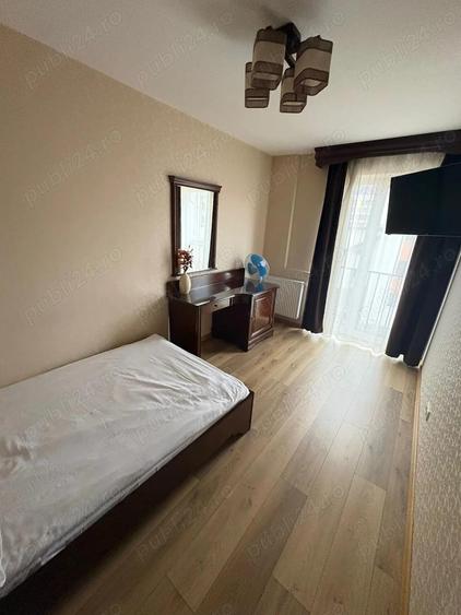 apartament 2 camere decomandate zona strazii Horea - 7