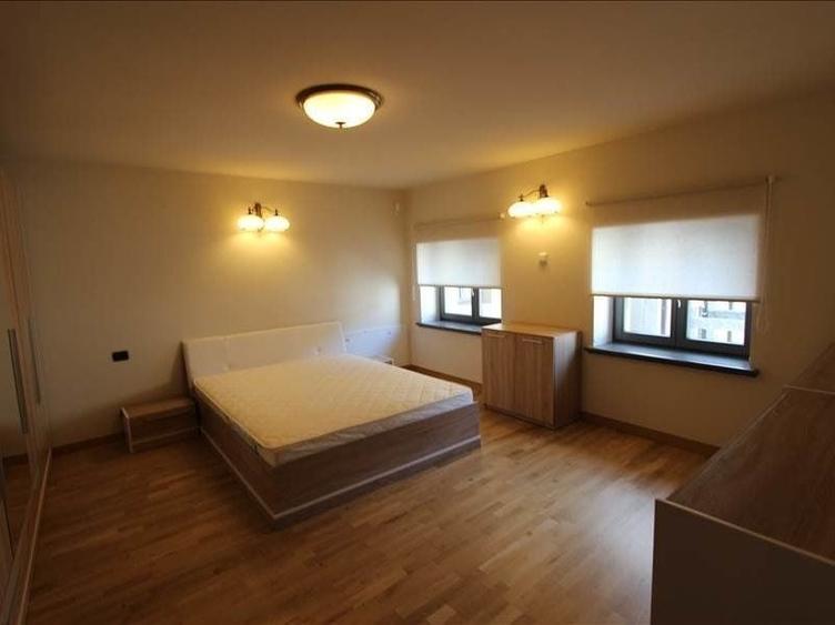 Apartament cu 3 camere de închiriat în zona Pța Unirii - 14