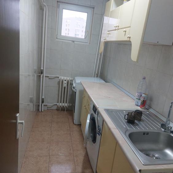 Dristor, garsoniera, bloc mixt, 1 minut metrou, mobilata - 6