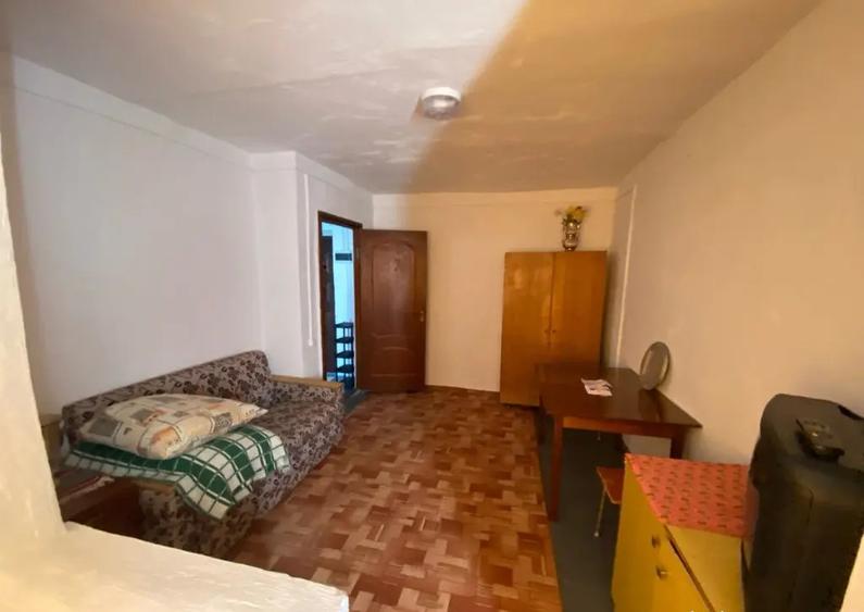 Se inchiriaza garsoniera, Central - 2