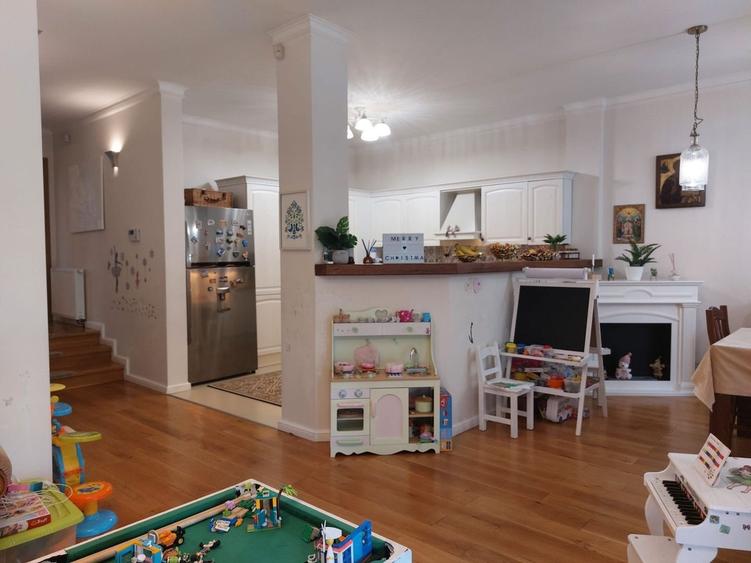 Casa individuala, cu garaj, teren 917 mp, in Andrei Muresanu - 38